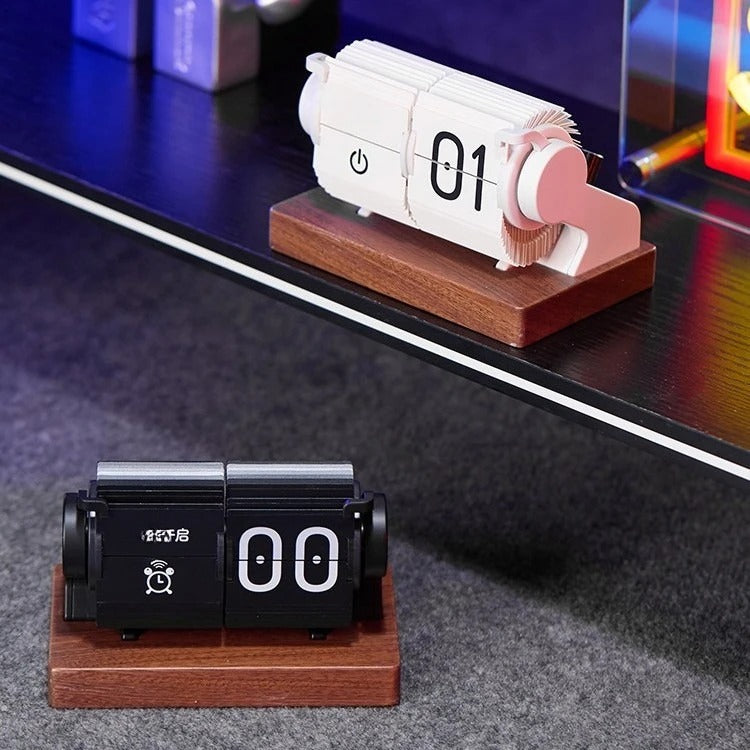 Smart Mechanical Vintage Flip Clock