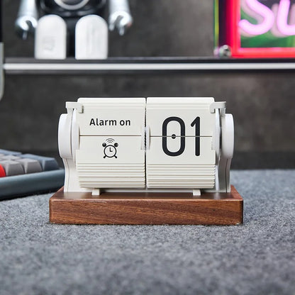 Smart Mechanical Vintage Flip Clock
